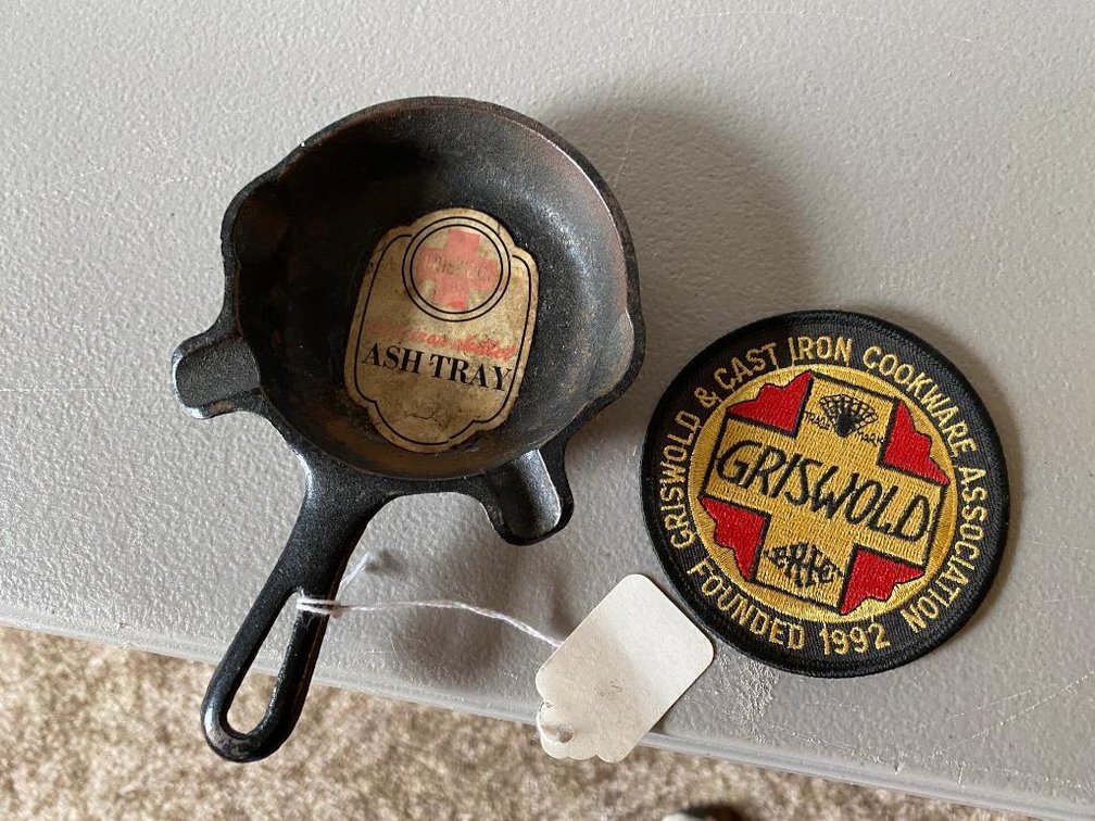 Mini Griwold skillet ashtray with original tag and Griswald cloth patch