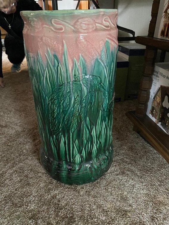 Large pottery umbrella stand, No 5 or 8 ??