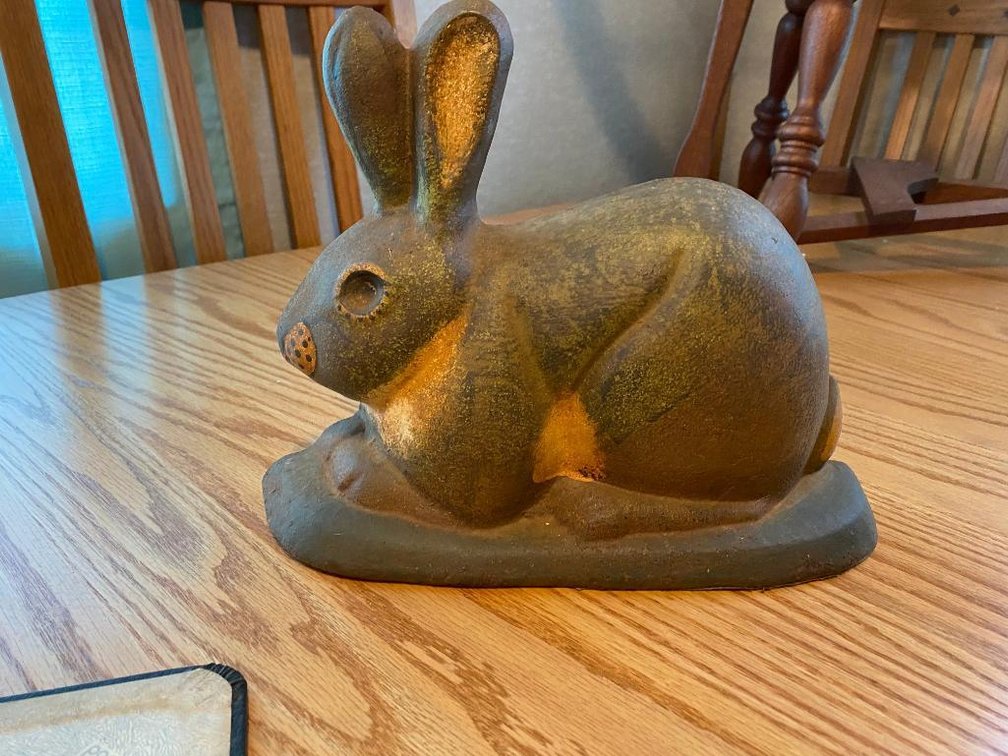 Cast iron bunny door stop