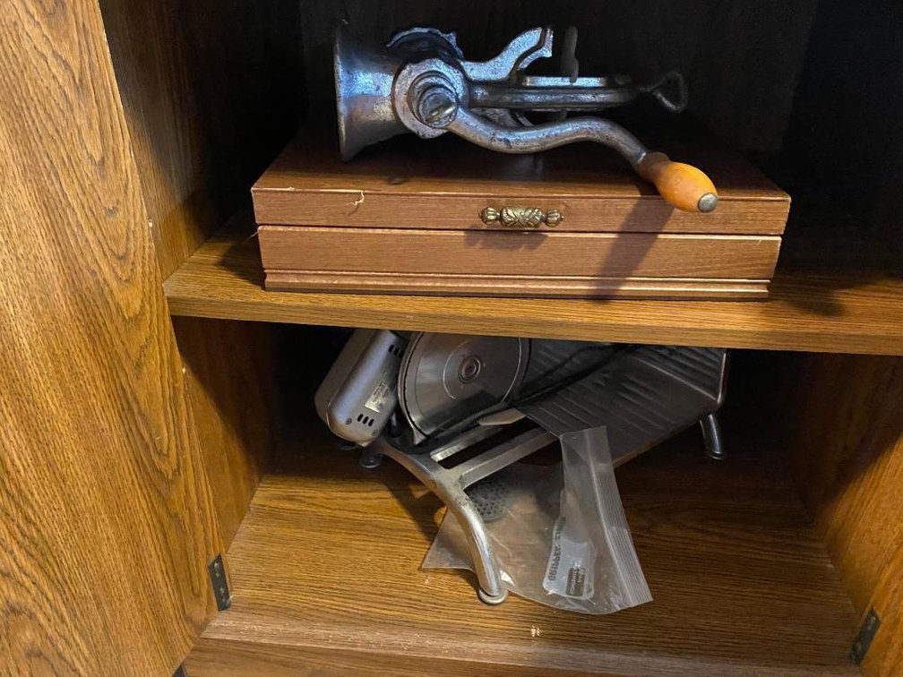 Lot hand grinder & hand slicer