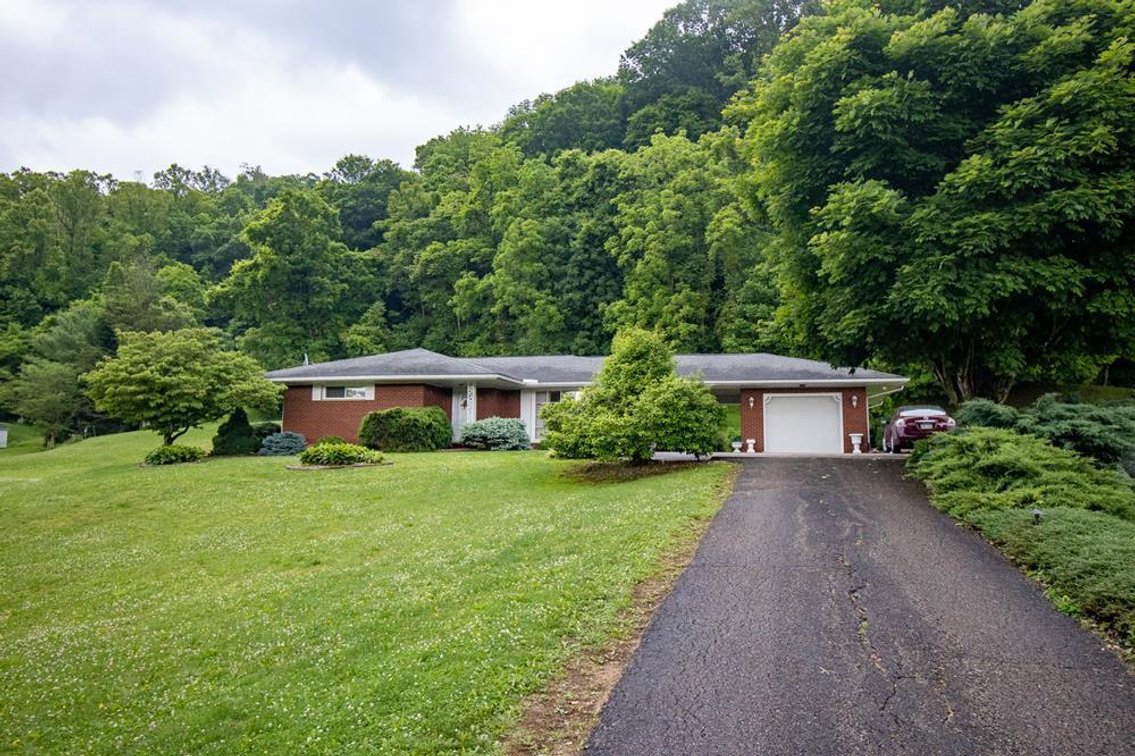 Image for SOLD $254,100 - Two Homes & Land on the River