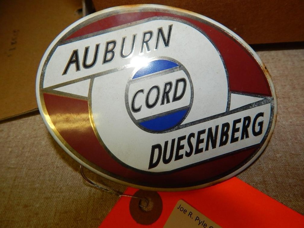 Porcelain Auburn Cord Duesenberg Plaque