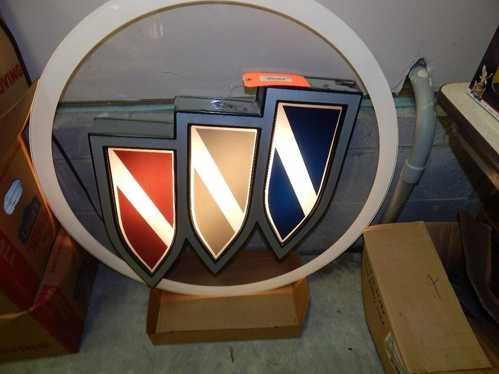Lighted Buick dealership promo sign