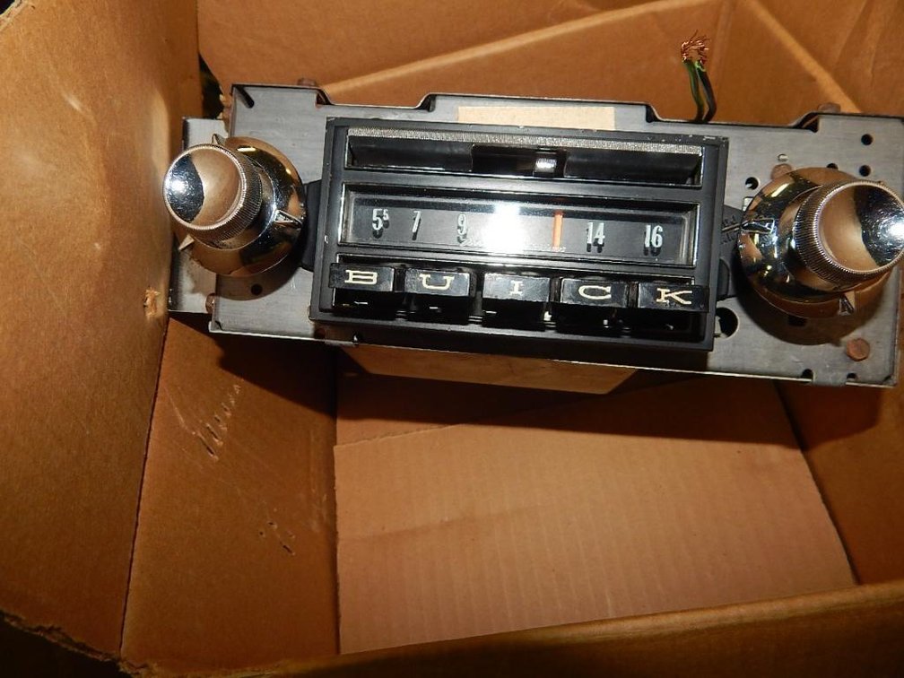 63-'65 Riviera Wonder Bar radio