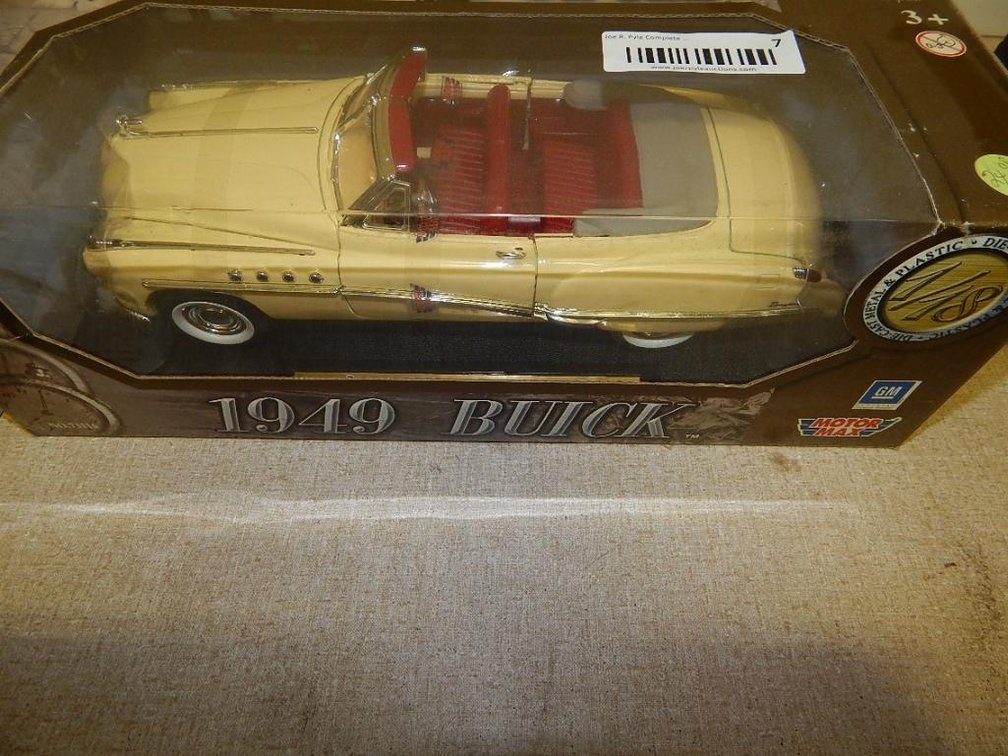 Die cast metal model car 1949 Buick