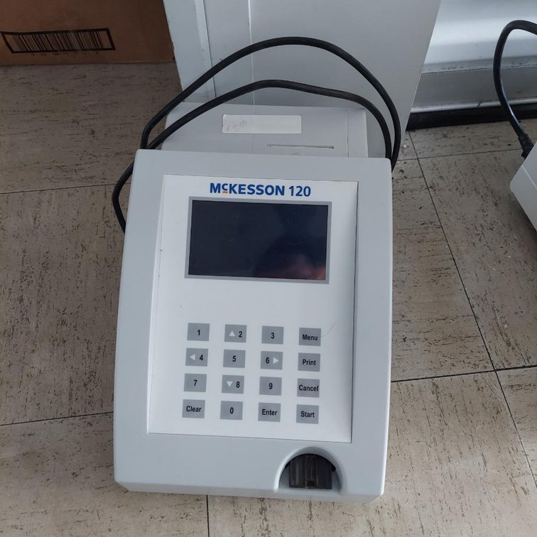 McKesson 120 urine analyzer unit