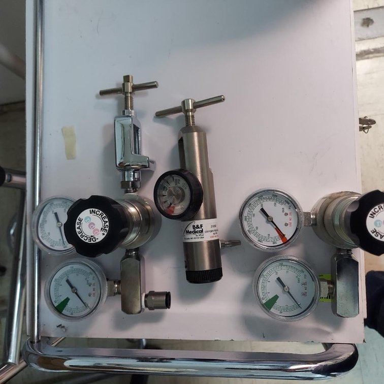 Lot of gauges
