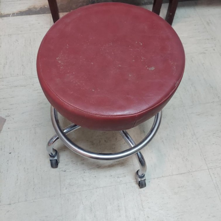 Red stool