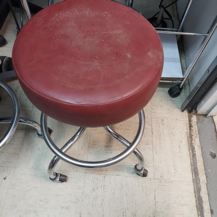 Red stool