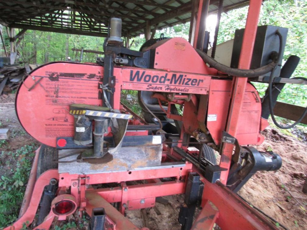Wood-Mizer Portable Bandsaw Mill / 1997 Model / VIN# 456C62410UNJG3063 / 1136 Hours