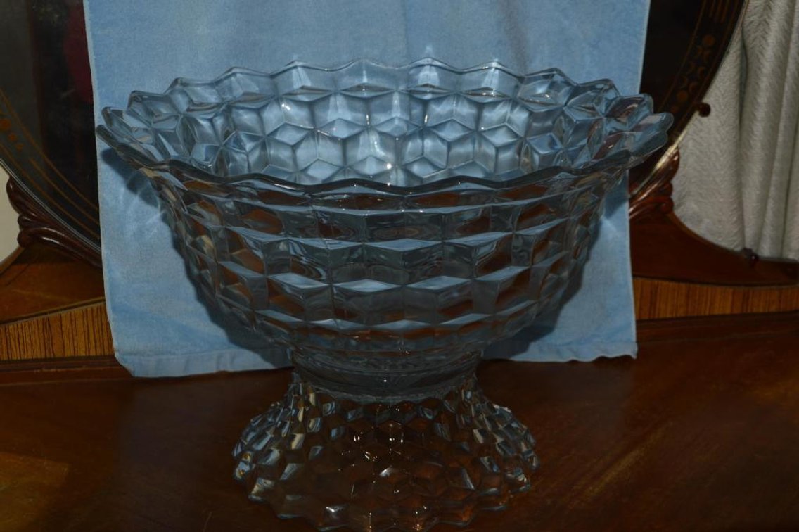 Fostoria punch bowl w/ stand