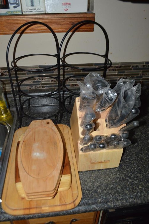 Knives, cutting boards