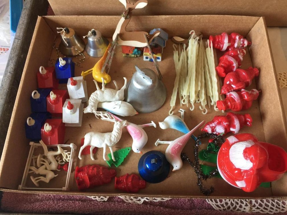 Vintage plastic Christmas: santas, houses, birds, etc.
