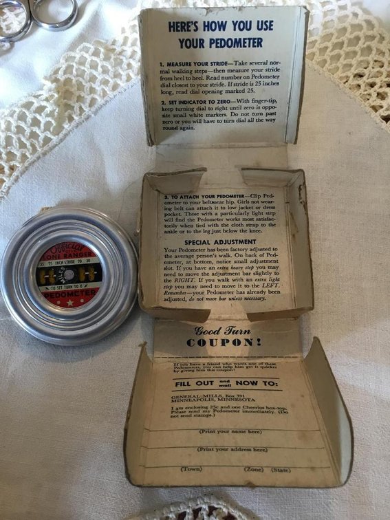 Vintage Official LONE RANGER Pedometer, General Mills mail in premium in original mailing box
