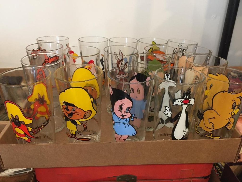 Set of Pepsi promo glasses with Hanna Barbara characters