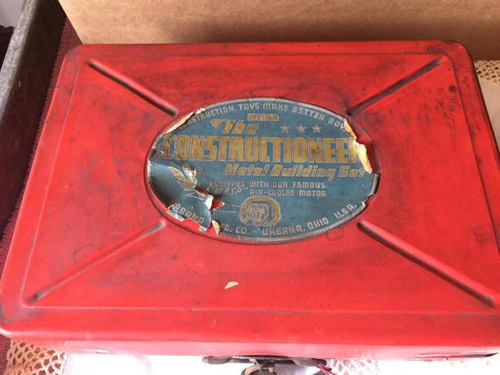 Constructioneer Metal Building set in metal case is like Erector sets