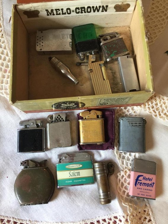 Lot of vintage lighters and lighter parts