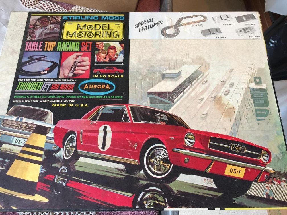 Vintage Aurora Model Motoring race set looks never used and Scalextric race set