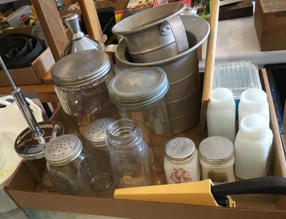 Lot o vintage kitchen: milk glass shakers, Hoosier jar(has damage), sellers cabinet metal insert, etc.