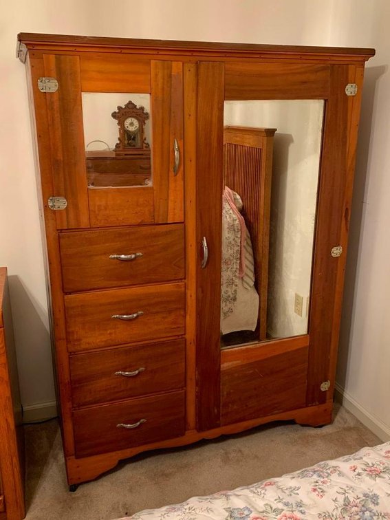 Vintage armoire w/ linens & blankets included