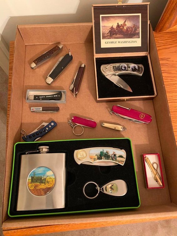 Collection of knives