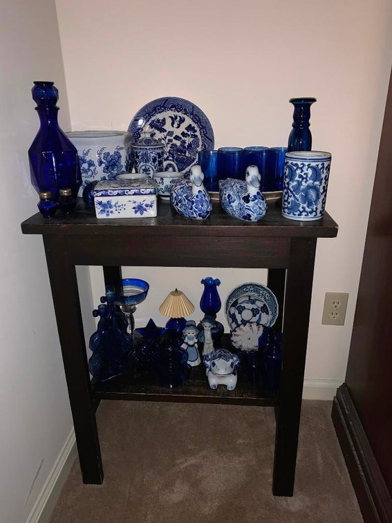 Shelf & decorative items