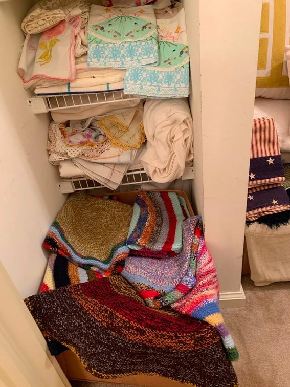 Rag rugs, table cloths, pillow cases and other linens