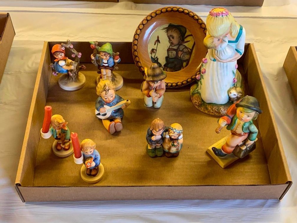 Collection of Hummels