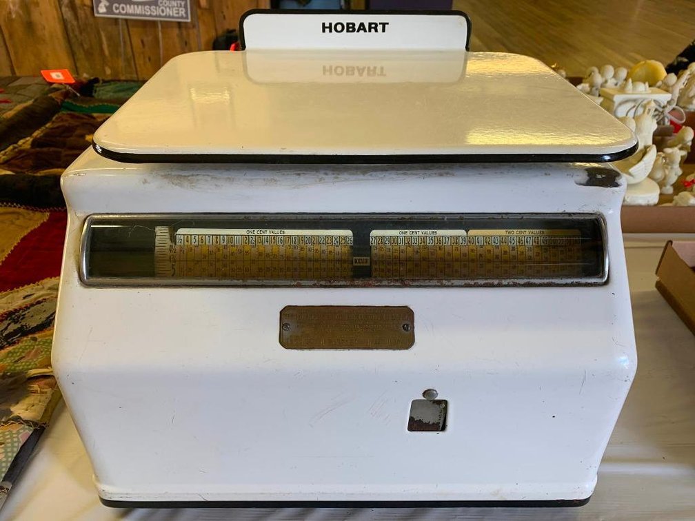 Dayton Hobart counter scales