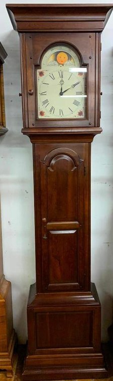 Howard Miller grandfather clock w/ key