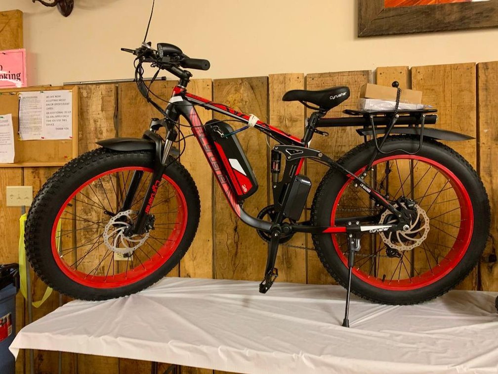 Cyrusher XF800 TruVativ Husselfelt electric bicycle w/charger