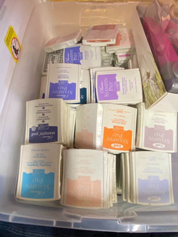 Large lot of Stampin Up stamp pads