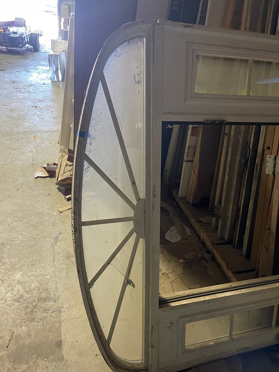 Doors frame
