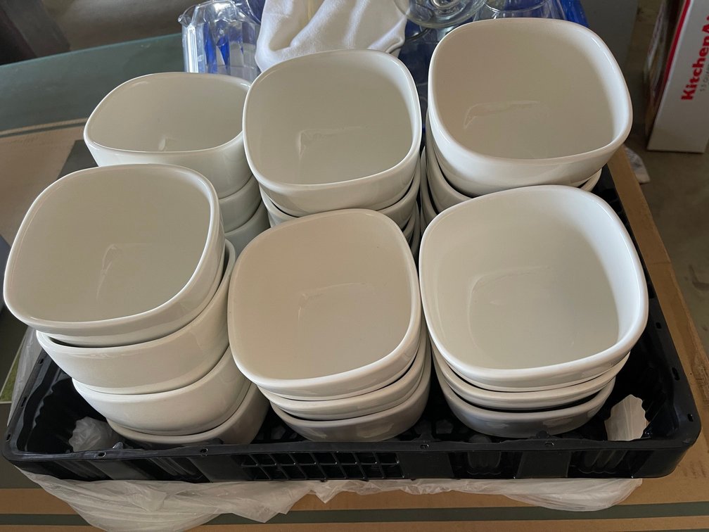 Dishware