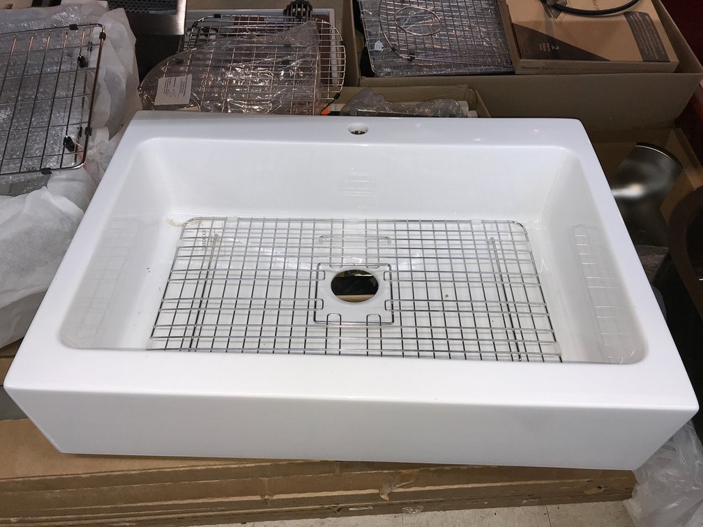 White Fireclay farmhouse sink