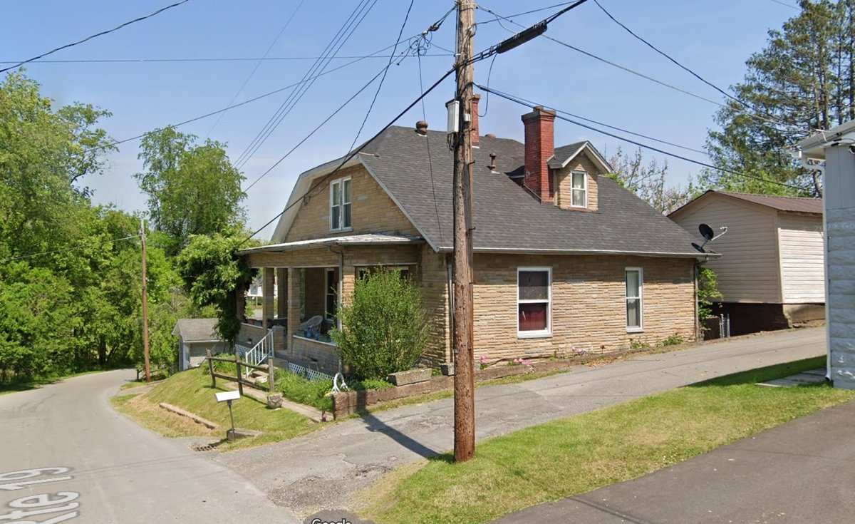 Image for SOLD $55,000 - 3 Bedroom Home on 2 Lots in Shinnston