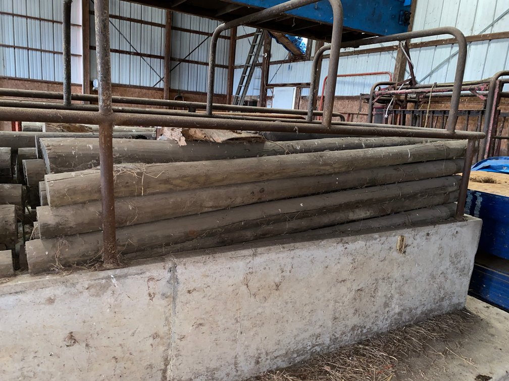 8ft. Wooden Posts