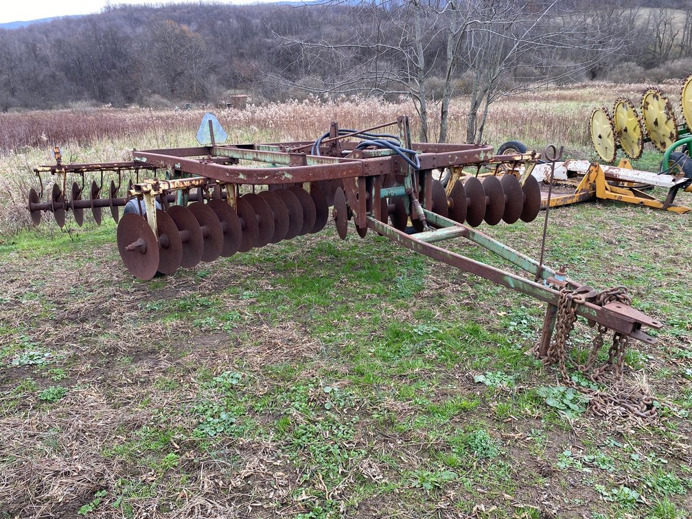 John Deere Disc Plow Serial # 016183