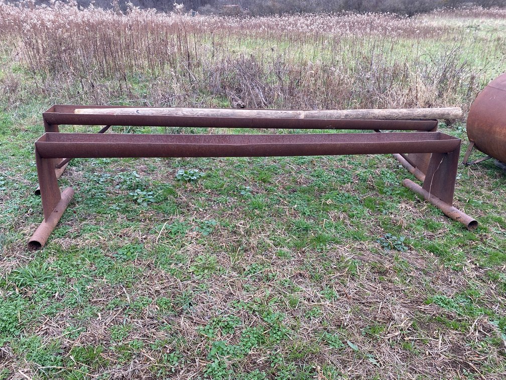Feed Troughs