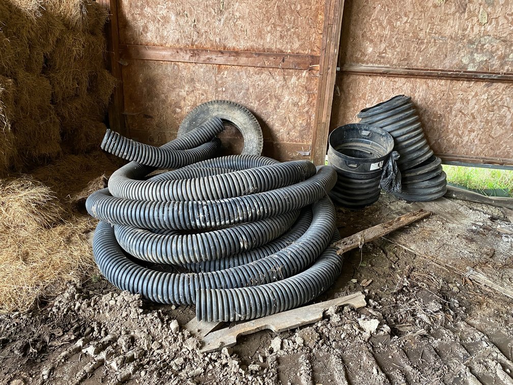 Assorted 5 inch Plastic Pipe