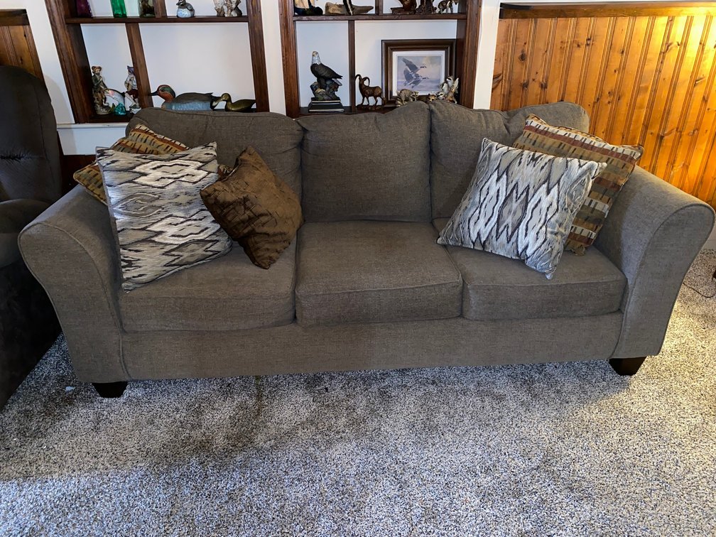 84" Sofa w/ decorative pillows