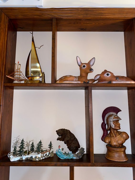Decorative statues