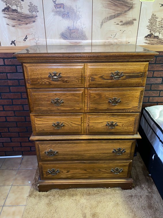 Chest of drawers
