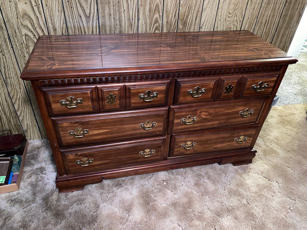 Dresser