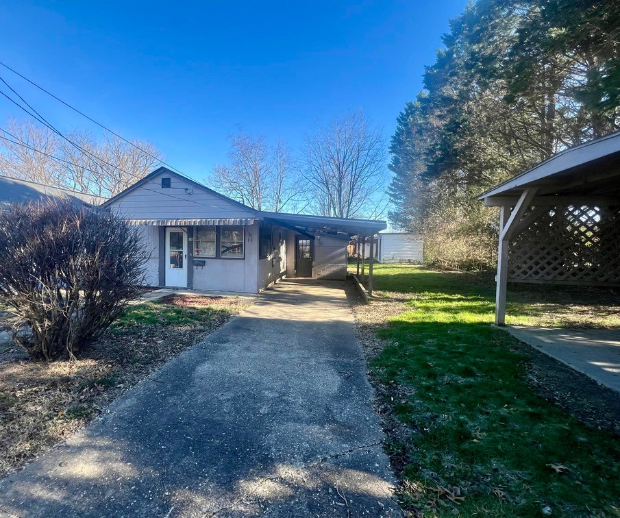 Image for SOLD - Two Saint Albans Homes Selling to the Highest Bidders