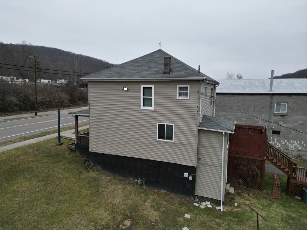 Image for SOLD $143,000 - Move-in Ready 3 Bedroom in Bluefield