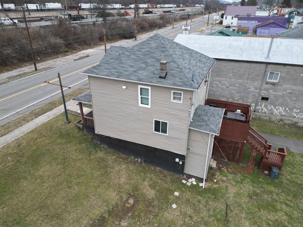 Image for SOLD $143,000 - Move-in Ready 3 Bedroom in Bluefield