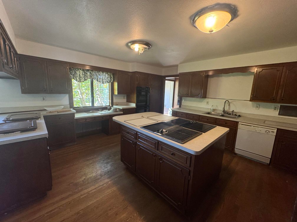 Image for SOLD $313,500 - Nearly 4,000 sqft. Brick Home in Hill-N-Dale