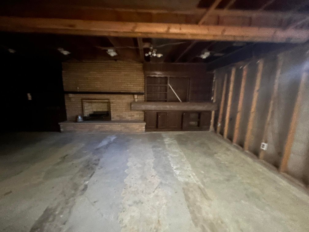 Image for SOLD $313,500 - Nearly 4,000 sqft. Brick Home in Hill-N-Dale