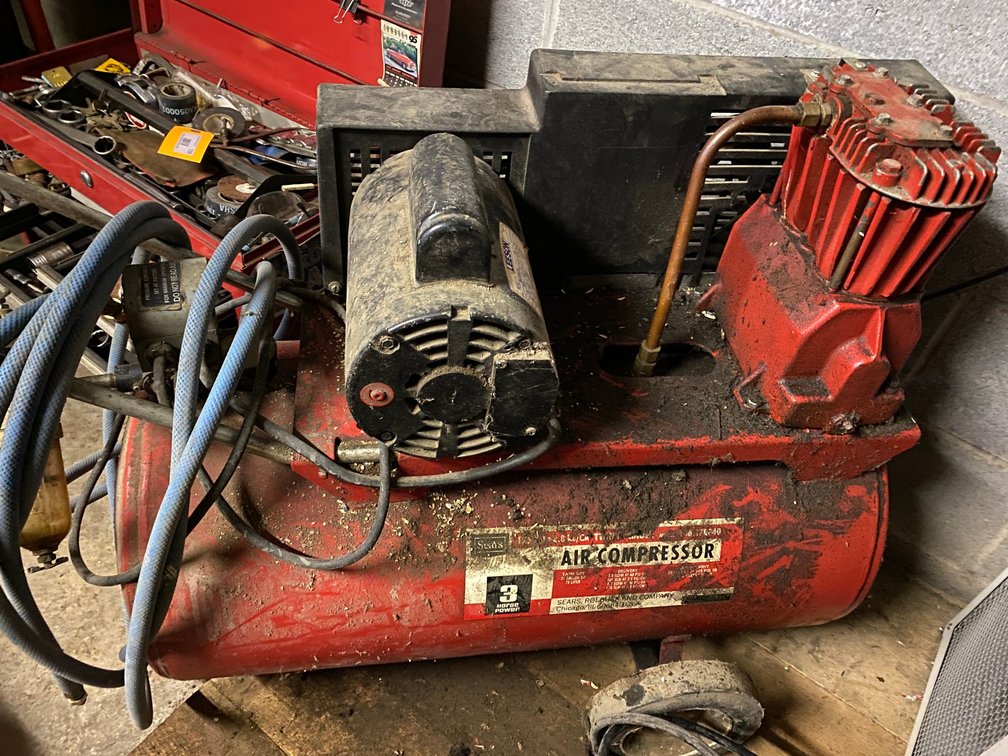 Air compressor 
